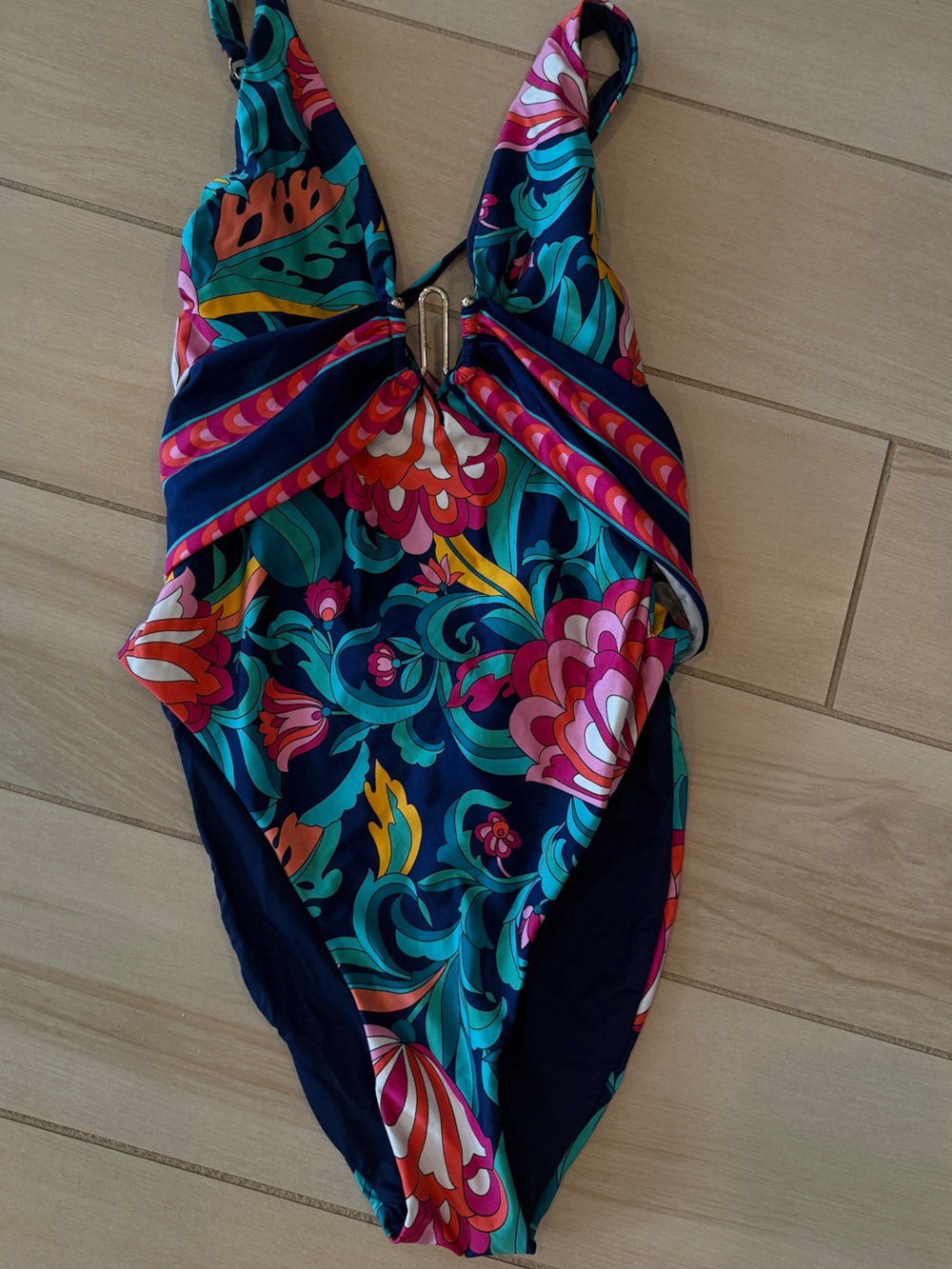 Trina Turk India Garden Vibrant Floral 3-Piece Swim Set - Picture 5 of 6